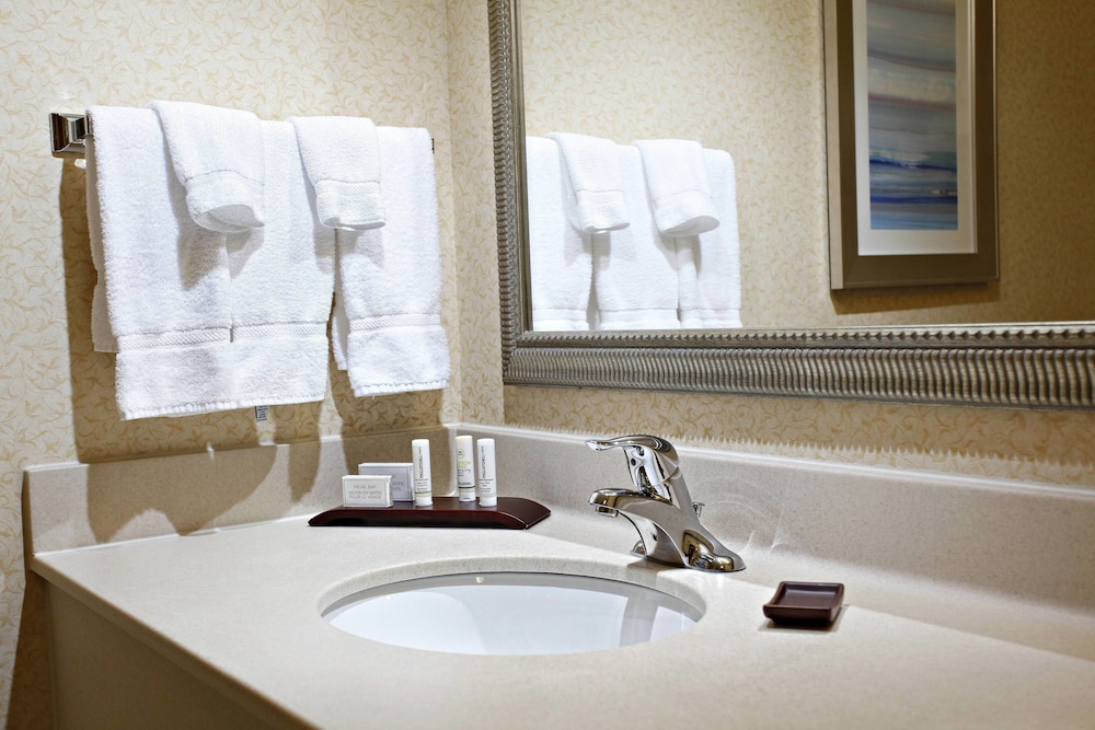 fairfield inn and suites by marriott sudbury