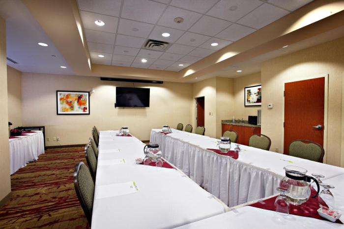 fairfield inn and suites by marriott sudbury