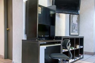 Econo Lodge,Sudbury>>Ontario,2 star