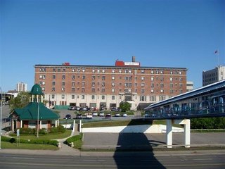 Prince Arthur Waterfront Hotel & Suites,Thunder Bay>>Ontario,2 star
