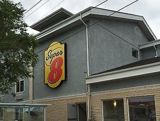 Super 8 By Wyndham Winnipeg West,Winnipeg>>Headingley,3 star