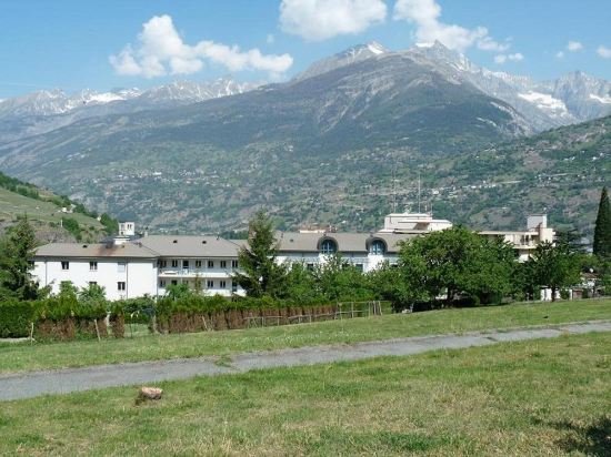 hotel and bildungshaus st jodern