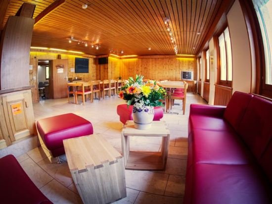 hotel and bildungshaus st jodern