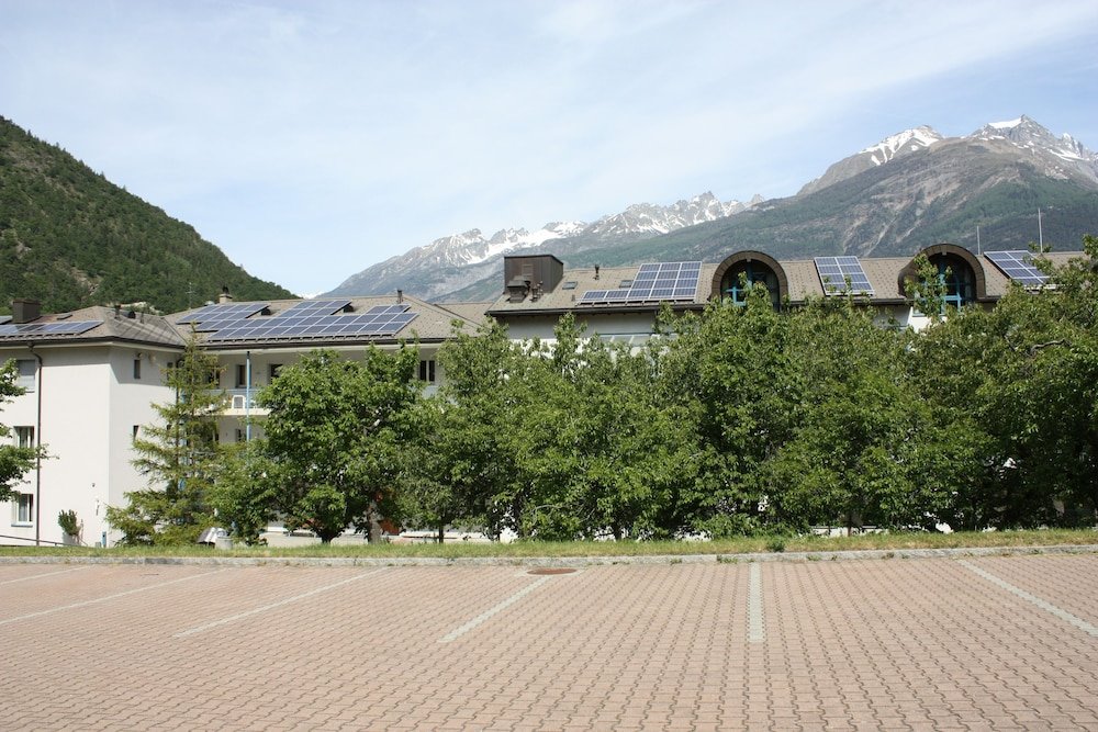 hotel and bildungshaus st jodern