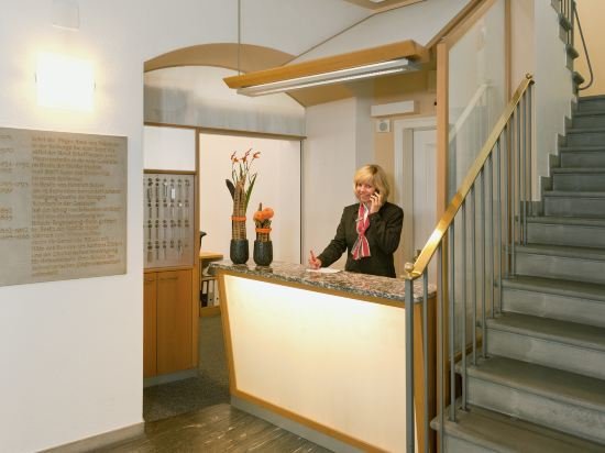 hotel zum goldenen kopf