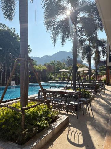 vang vieng remember hotel