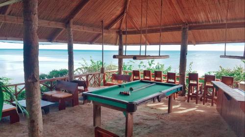 tahanan resort sunset beach club
