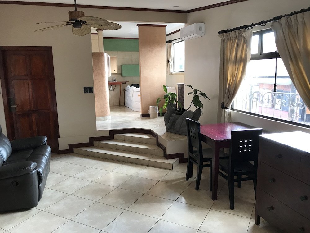 hotel la amistad