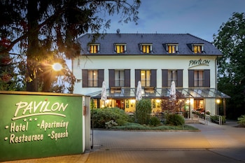 hotel pavilon
