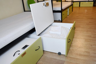 hostel little quarter