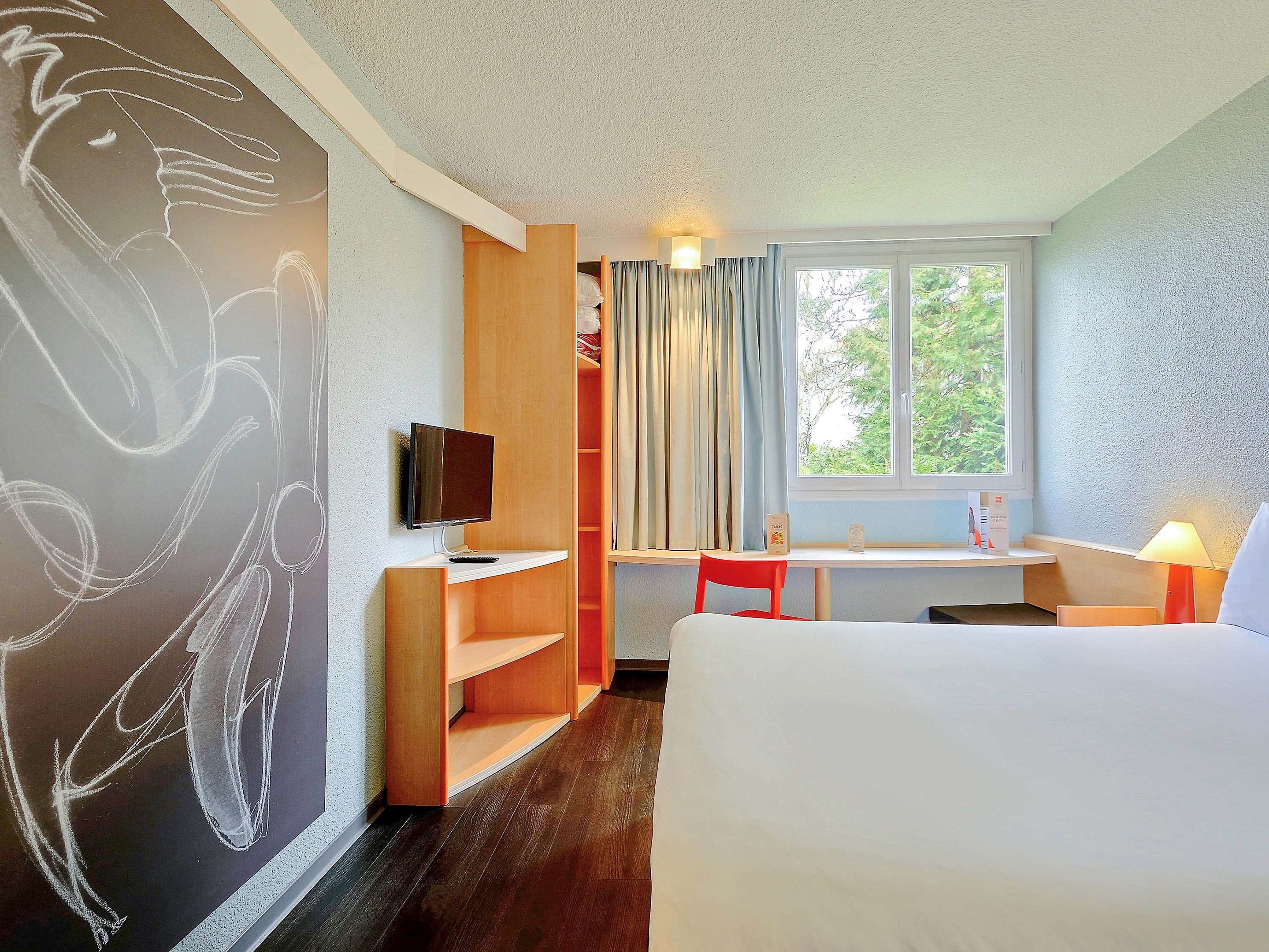 ibis dieppe val druel