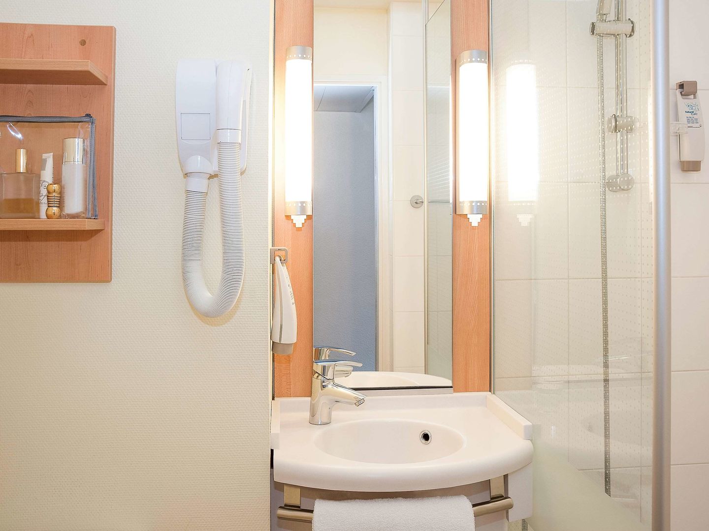 ibis dieppe val druel