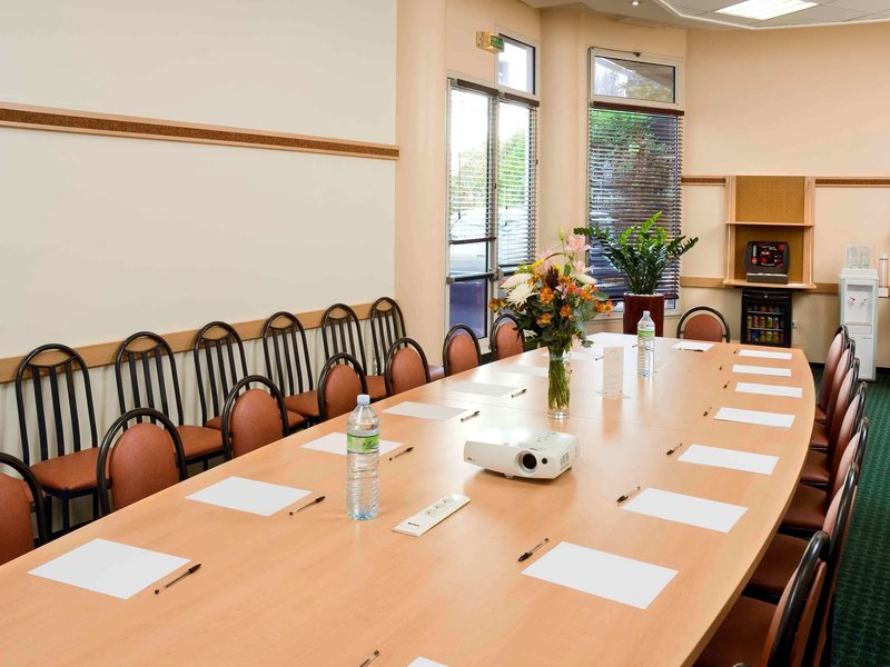 ibis styles paris porte de versailles mairie dissy