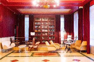Crest Hotel Suites,Miami>>Espanola Way And Washington Avenue,4 star