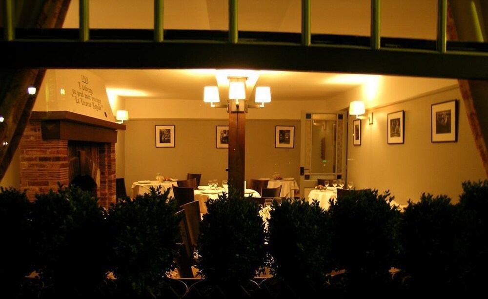 hotel de la licorne and spa nuxe