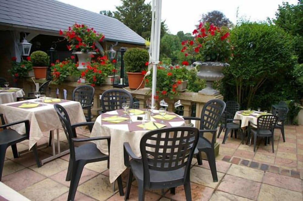 hotel de la licorne and spa nuxe