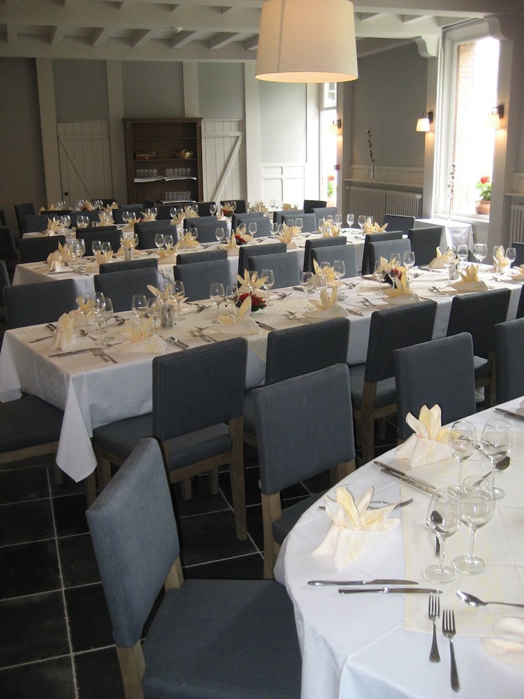 hotel de la licorne and spa nuxe