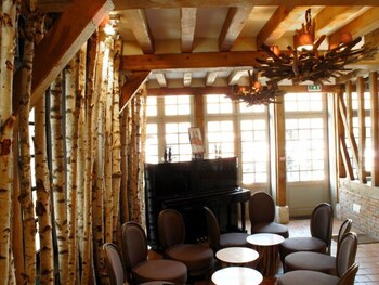 hotel de la licorne and spa nuxe