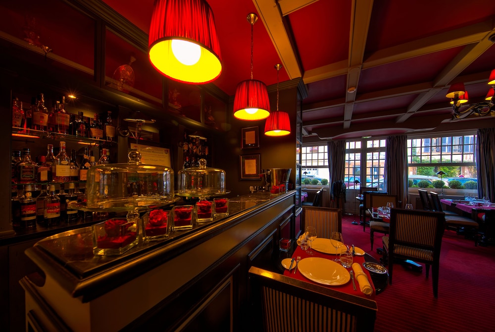 hotel de la licorne and spa nuxe