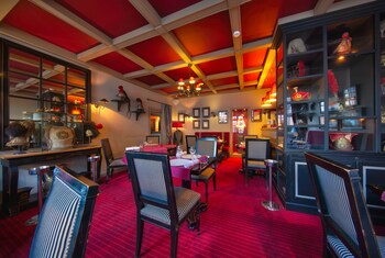 hotel de la licorne and spa nuxe