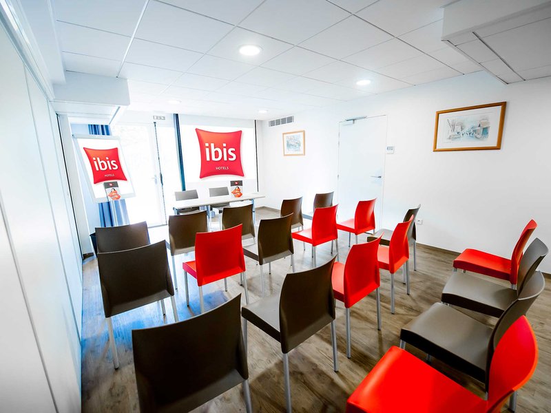 ibis maisons laffitte