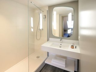 ibis maisons laffitte