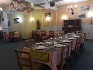 hotel restaurant aux deux roses