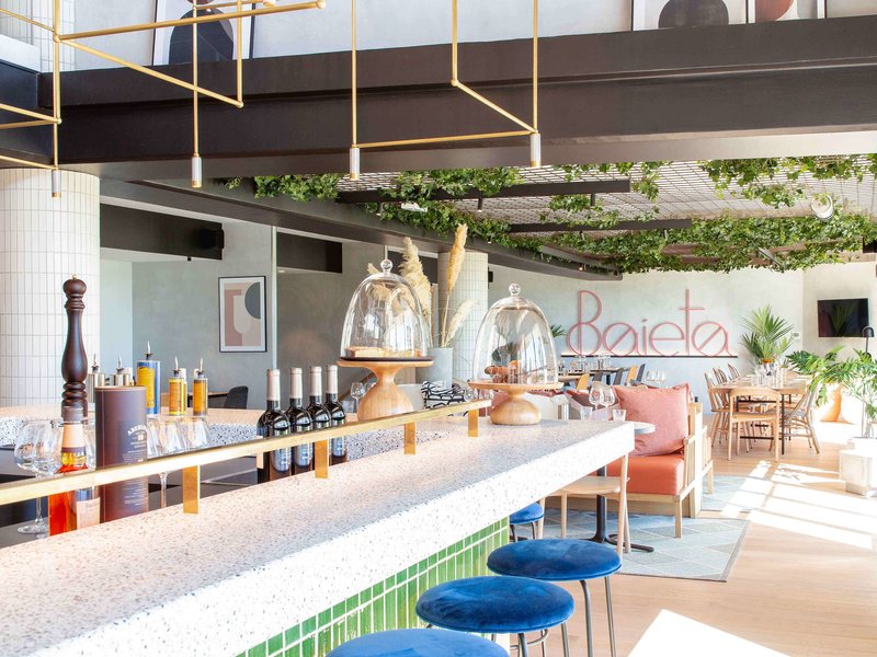 ibis nice aeroport promenade des anglais