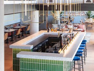 ibis nice aeroport promenade des anglais