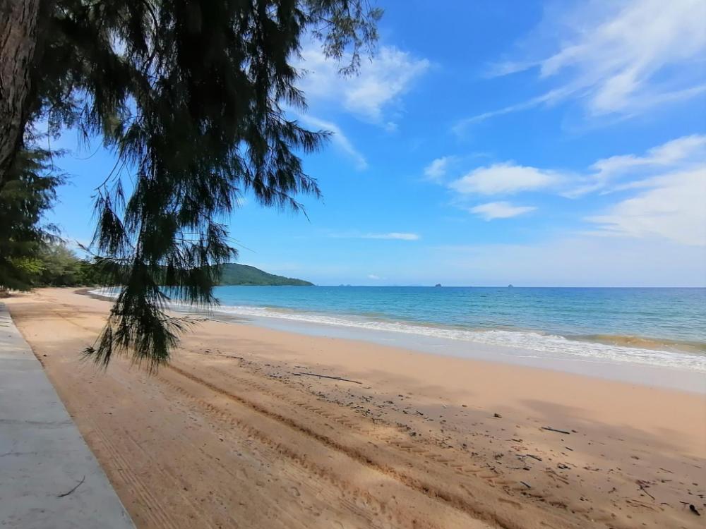 the beach at klong muang krabi