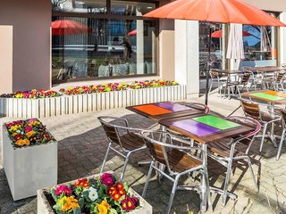 ibis thonon centre hotel