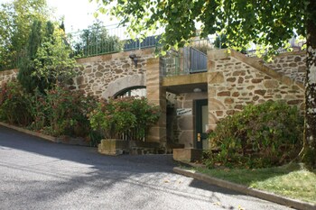 Auberge La Tomette, The Originals Relais,Bessonies>>Aurillac,3 star