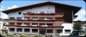 Kirchenwirt,Schwaz>>Innsbruck,3 star