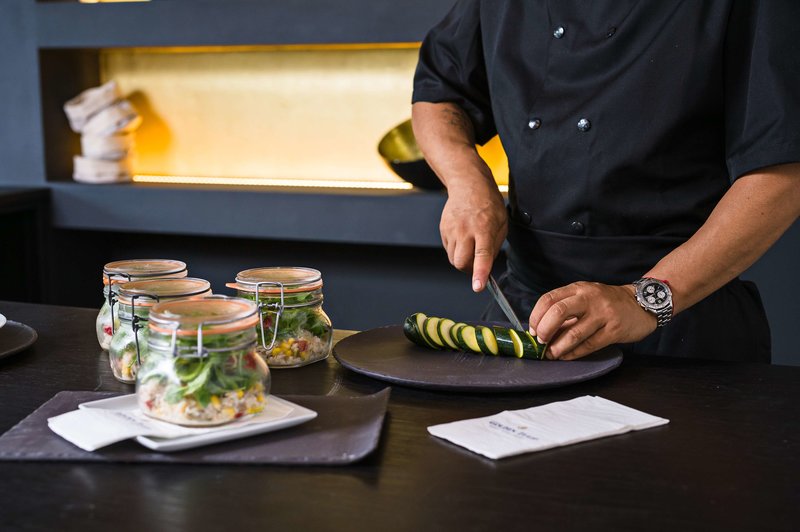 holiday inn marseille airport by ihg