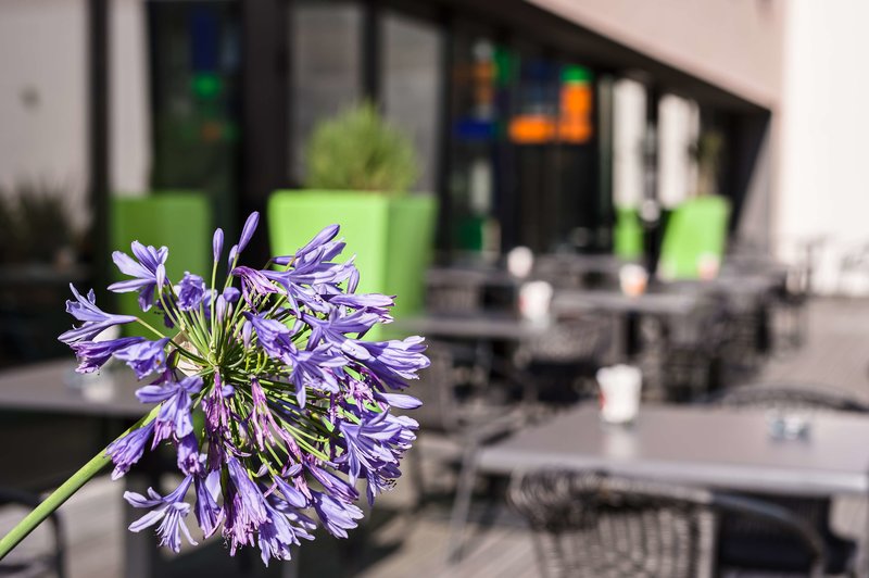 holiday inn marseille airport by ihg