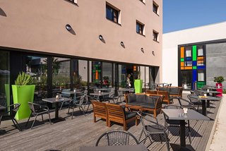 holiday inn marseille airport by ihg