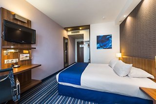 holiday inn marseille airport by ihg