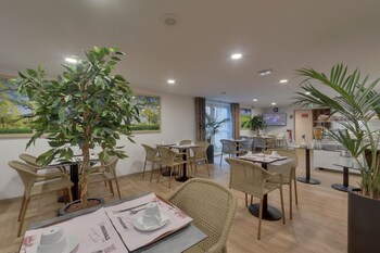 Hotel The Originals Bernay Acropole,Eure>>Bernay,3 star