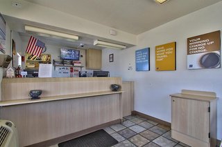 motel 6 phoenix az airport 24th street