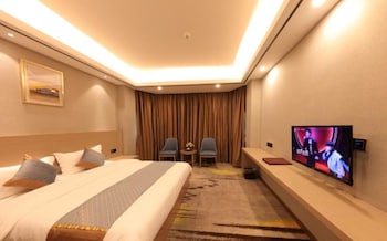 five rams city hotel