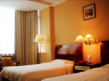 five rams city hotel