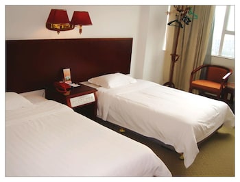 five rams city hotel