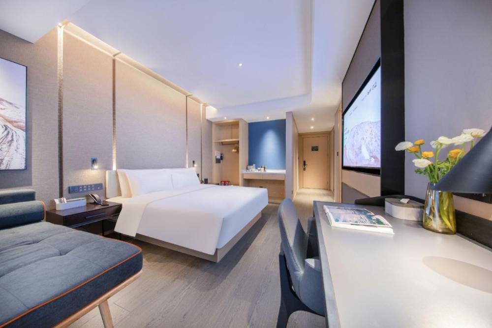 atour hotel meixi huxi metro station yuelu district changsha