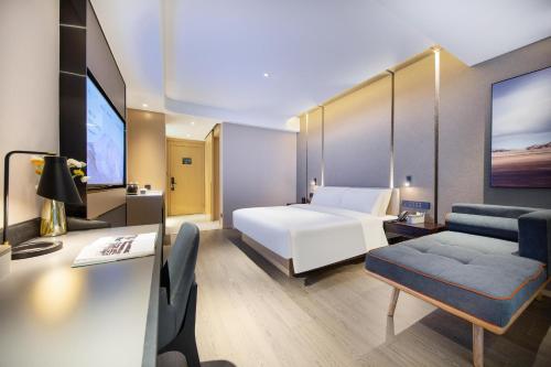 atour hotel meixi huxi metro station yuelu district changsha