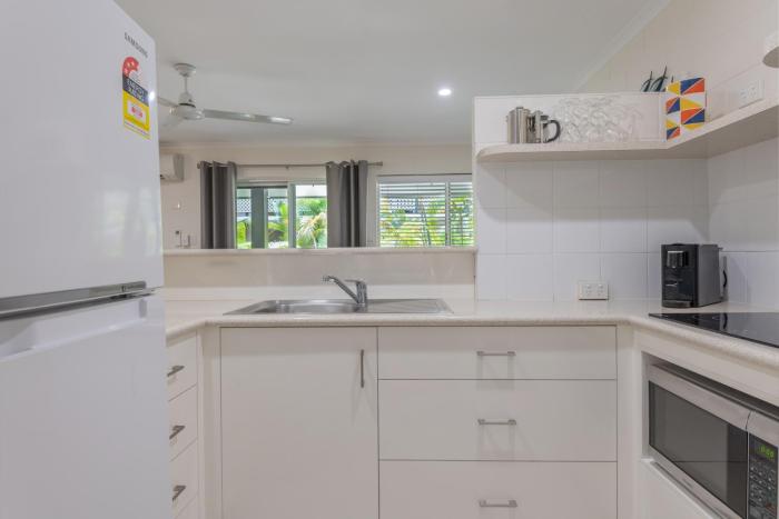 lychee tree holiday apartments