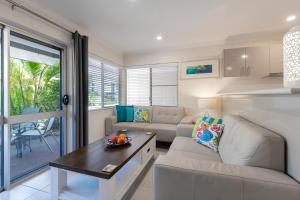 Lychee Tree Holiday Apartments,Port Douglas>>Cairns,3 star