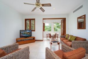 the mediterranean port douglas