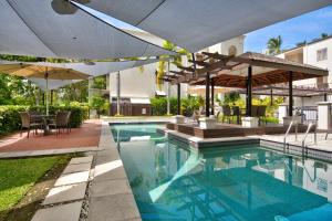 The Mediterranean Port Douglas,9 Port Douglas Rd,4 star
