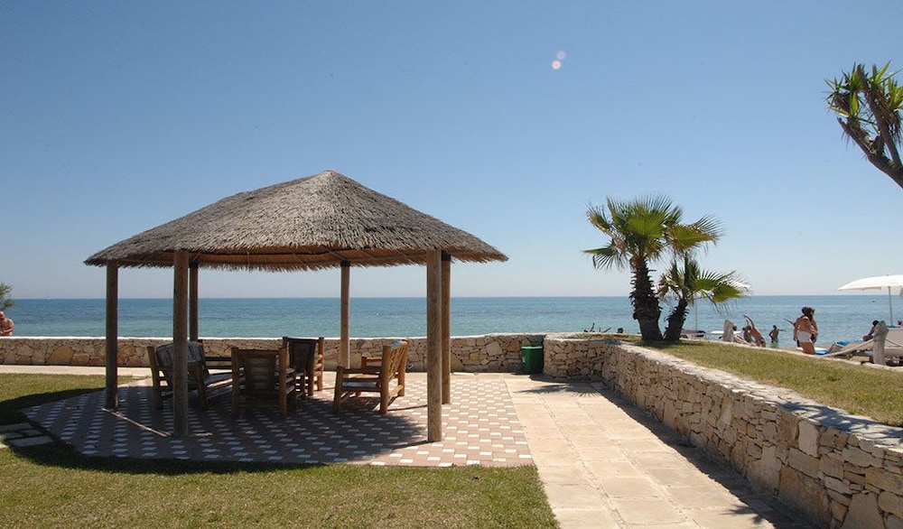 racar hotel and resort