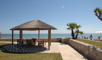 racar hotel and resort